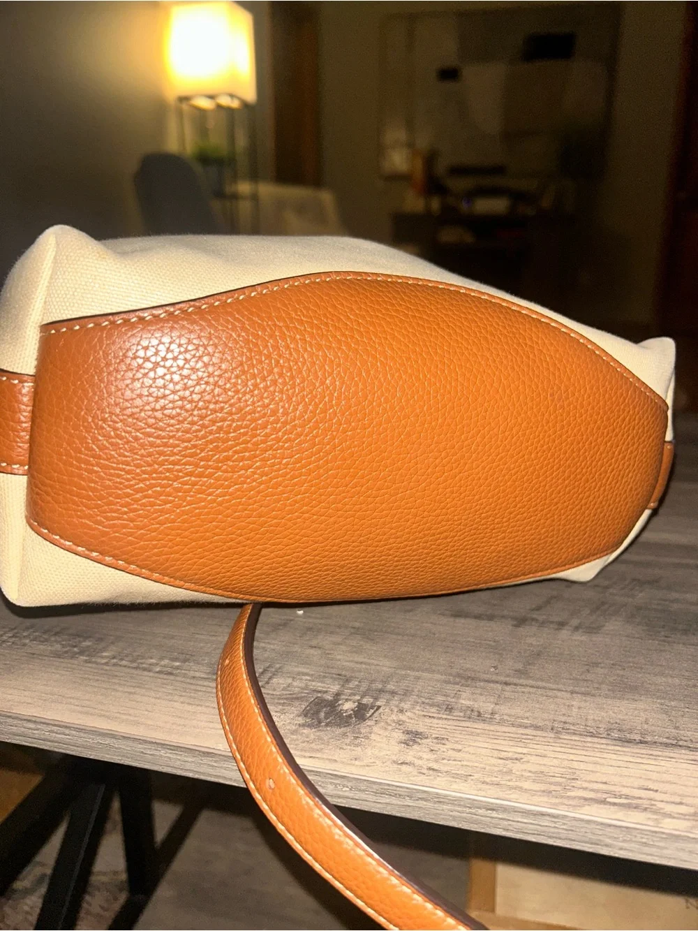 Marc Jacobs stylish cream